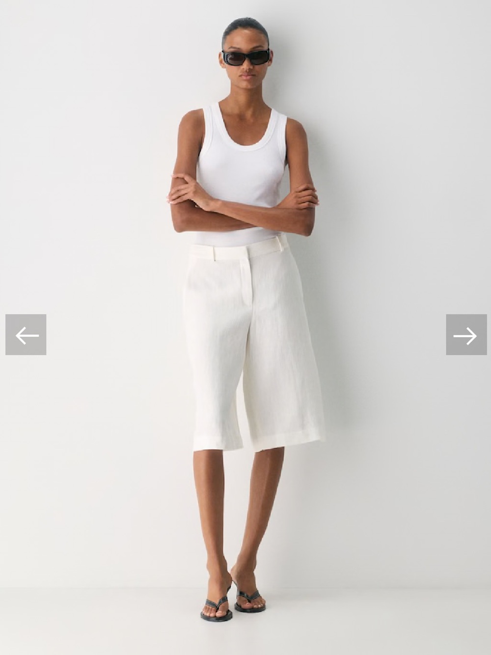 Aritzia Babaton Parkview PowerLinen Shorts Size 2